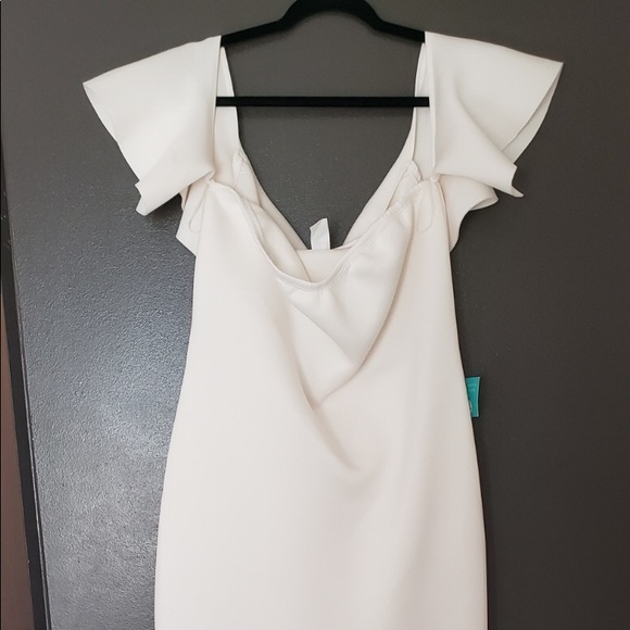 BRAND NEW..off shoulder shoulder scuba white dress - Picture 1 of 2